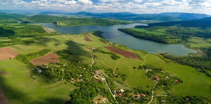 Земельные участки